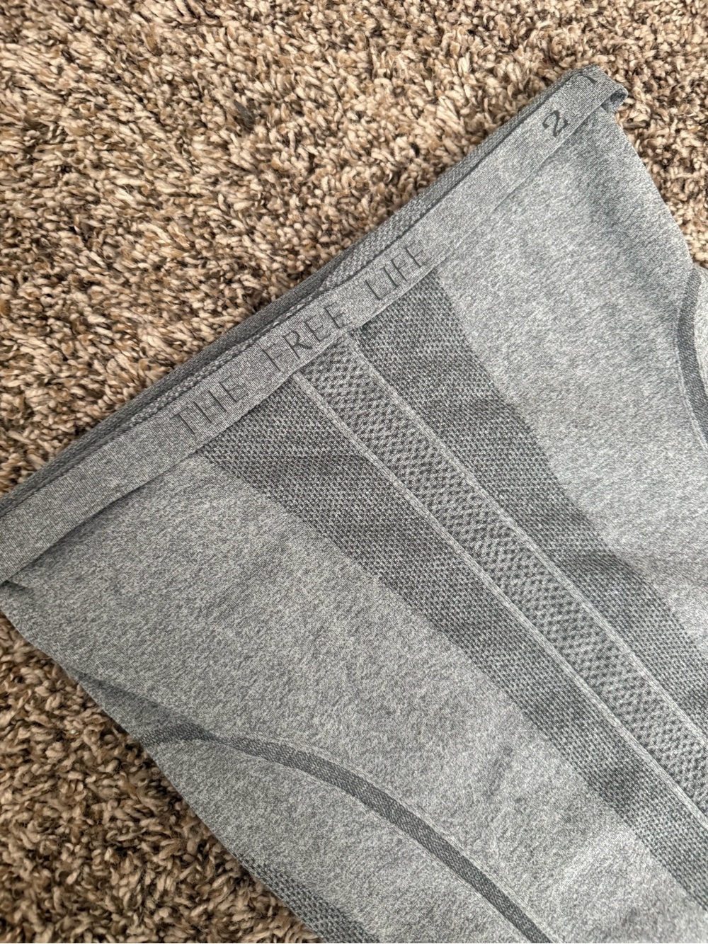 lululemon swiftly tech - Picture 4 of 7